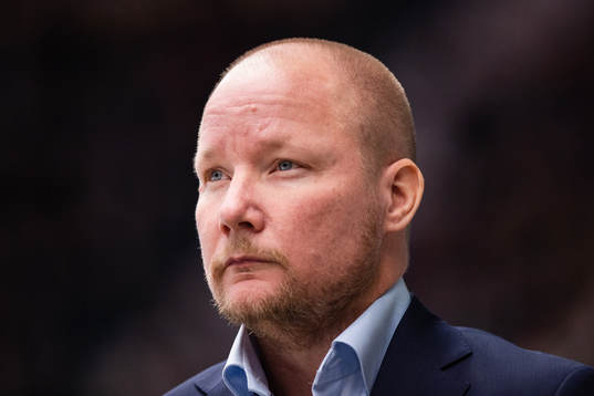 s assisterande tränare Jonas Holmström