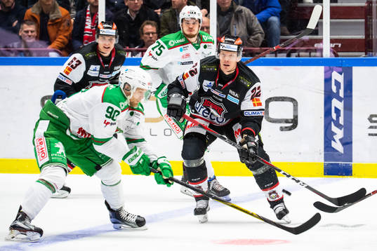 Malmö Redhawks Lars Bryggman och Rögles Ted Brithén