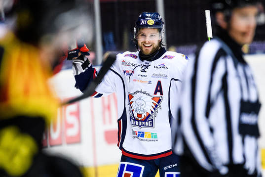 Linköpings Andrew Gordon jublar