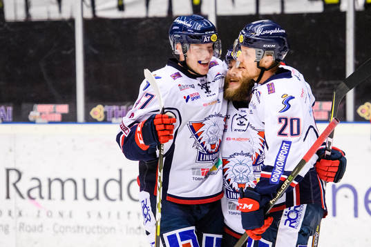Linköpings Anton Karlsson , Jimmy Andersson och Nick