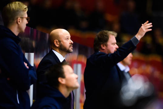 Linköpings tränare Tommy Jonsson  deppar
