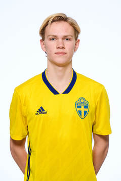 Melker Roslin i P16-landslaget