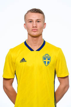 Karl Landsten i P16-landslaget