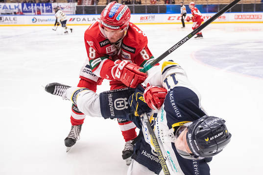 s Simon Önerud