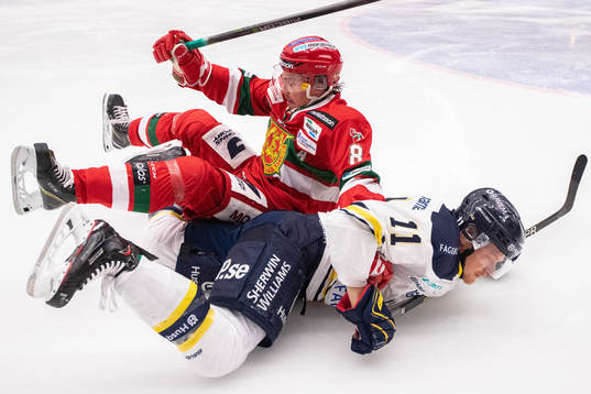 s Simon Önerud