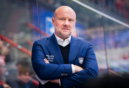 Malmö Redhawks tränare Peter Andersson deppar