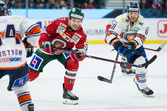 Frölundas Mats Rosseli Olsen och Växjös Erik Josefsson