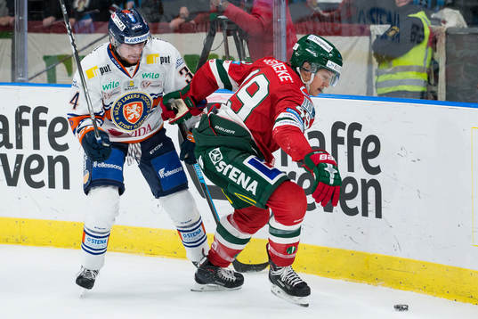 Växjös Niclas Burström och Frölundas Rhett Rakhshani