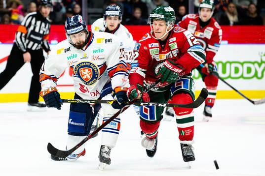 Växjös Roman Horak och Frölundas Max Friberg