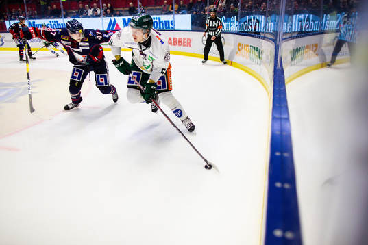 Linköpings Anton Karlsson och Färjestads Johan Ryno
