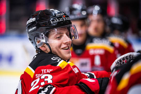 Luleås Jesper Sellgren jublar