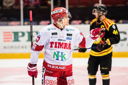 Timrås Anton Wedin jublar