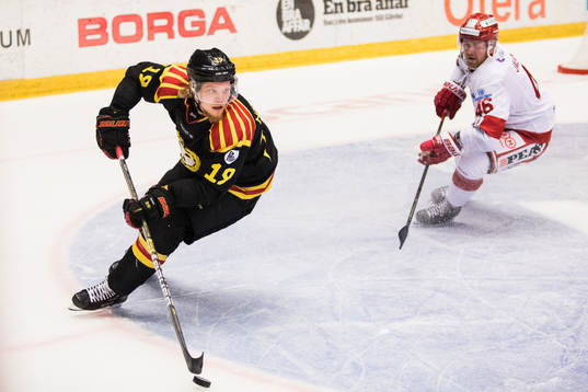 Brynäs Ludvig Nilsson och Timrås Janne Jalasvaara