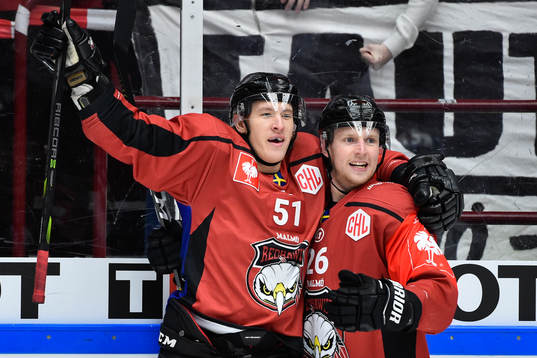 Emil Sylvegård and Axel Wemmenborn of Malmö Redhawks
