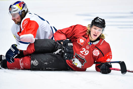 Maximilian Kastner of Red Bull Munich and Marcus Sylvegård