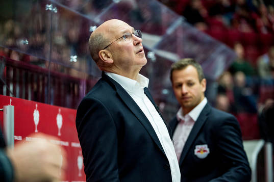 Head Coach Don Jackson of RB Munich