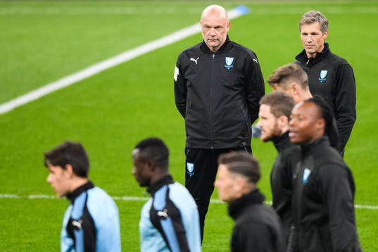 Head coach Uwe Rösler and assistant coach Jens Fjellström