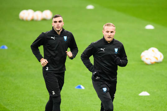 Egzon Binaku and Franz Brorsson of Malmö FF