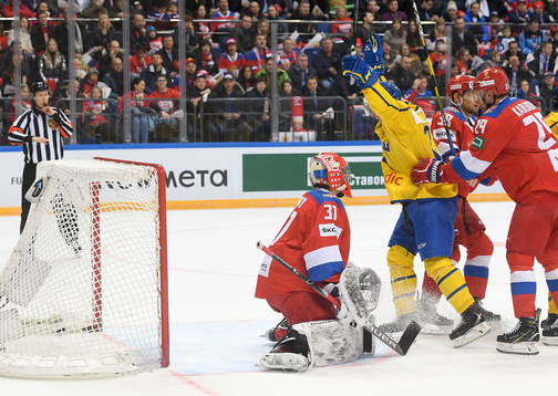 Sweden's Michael Lindqvist reacts