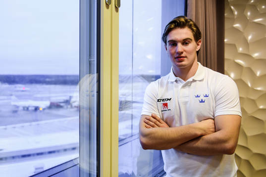 Nils Höglander