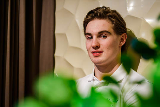 Nils Höglander