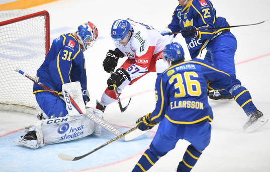 Sweden's goalie Lars Johansson makes a save against Czech
