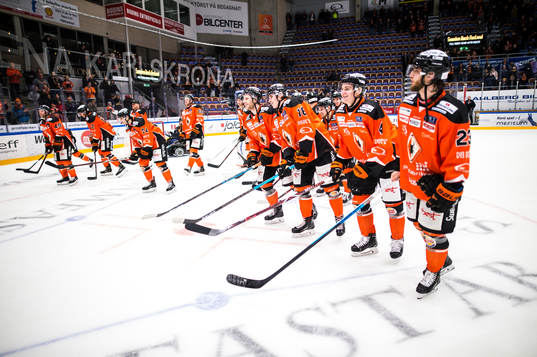 Karlskrona jublar och tackar fansen