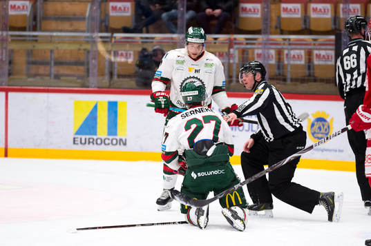 Frölundas Ponthus Westerholm har ont