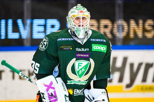 Färjestads målvakt Adam Werner