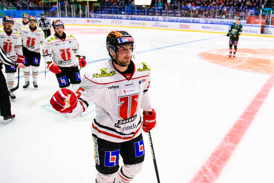 Örebros Anton Hedman jublar