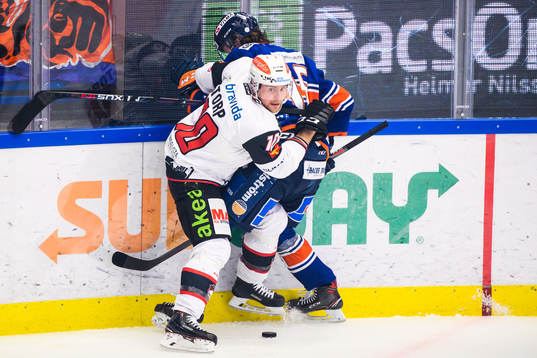 Malmö Redhawks Nichlas Torp och Växjös Dominik Bokk