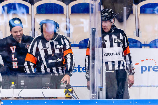 Domare Sören Persson och Domare Morgan Johansson