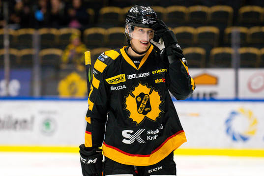 Skellefteås Robin Alvarez jublar
