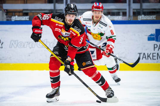 Luleås Emil Larsson