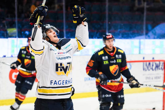 s Sebastian Wännström jublar