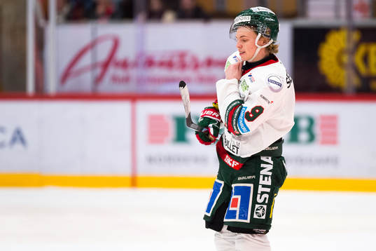 Frölundas Tim Söderlund får matchstraff
