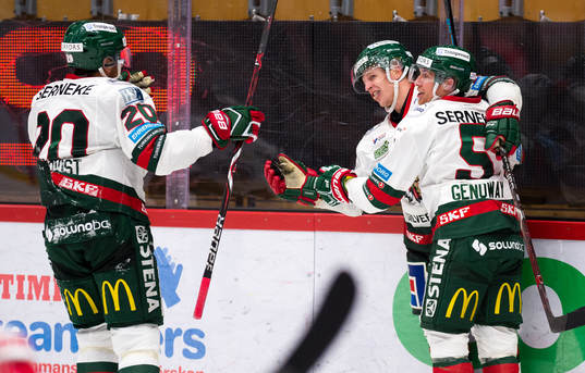 Frölundas Joel Lundqvist, Max Friberg och Chay Genoway