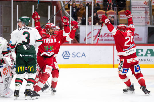Timrås Jeremy Boyce jublar