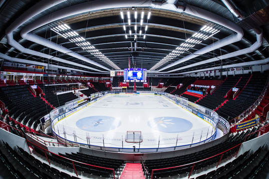Interiör vy av scaniarinken