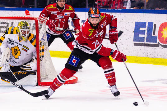 Örebros Nick Ebert