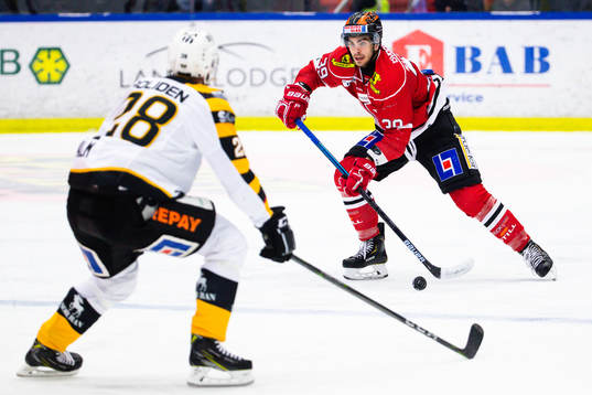 Örebros Jordan Boucher