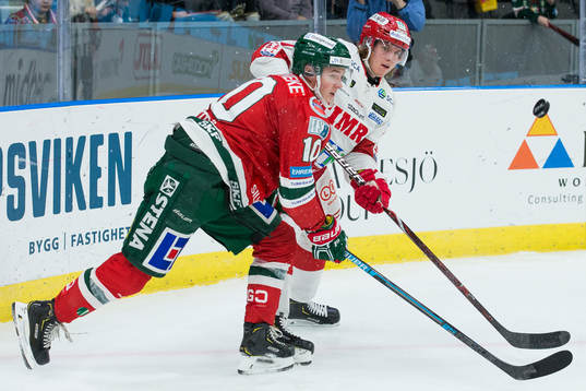 Timrås Marcus Hardegård och Frölundas Gustav Lindström