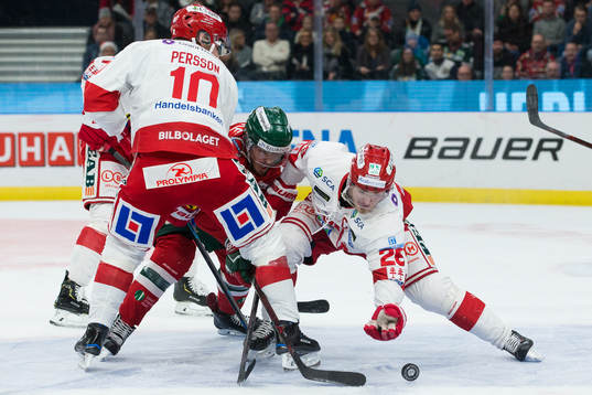 Frölundas Sebastian Stålberg och Timrås Hampus Larsson