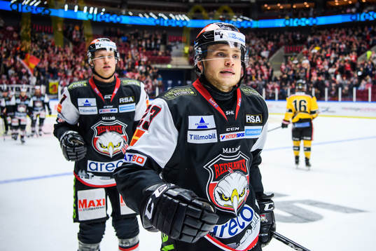 Malmö Redhawks Christoffer Forsberg jublar