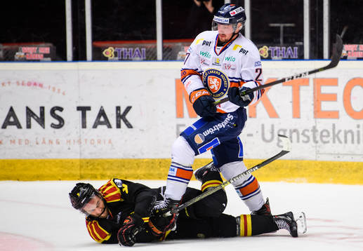 Brynäs Niclas Andersén och Växjös Martin Lundberg