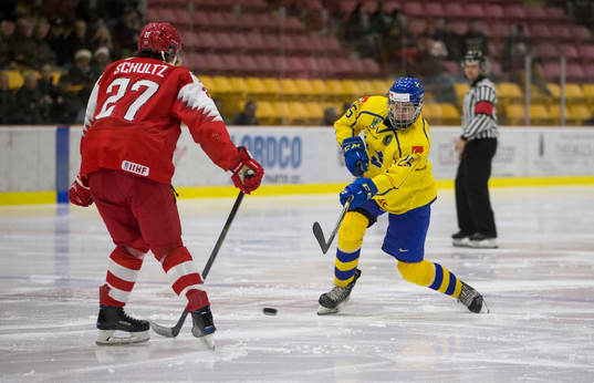 Sweden defenceman Philip Broberg (25)