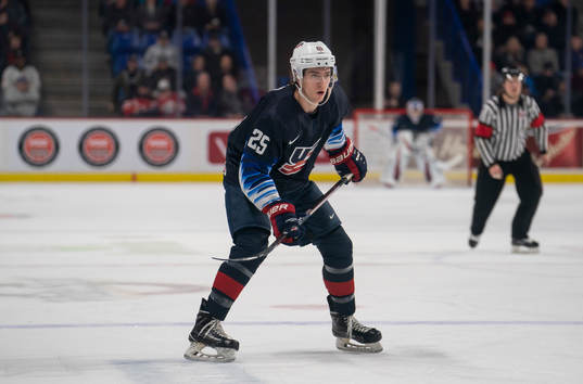 Phil Kemp #25 of the United States
