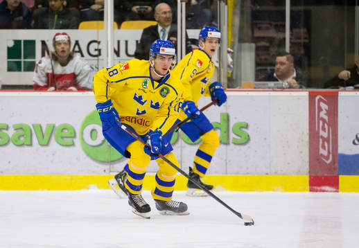 Sweden forward Jacob Olofsson (18)