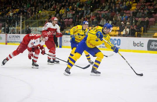 Sweden forward Johan Södergran (13) scores against Denmark