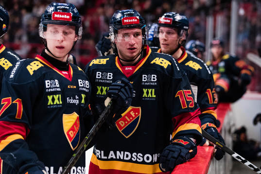 Djurgårdens Jonathan Davidsson och Jakob Lilja deppar